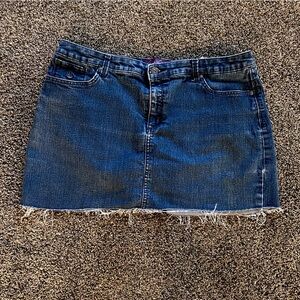 Gloria Vanderbilt Denim Jean Mini Skirt Distressed Hem Studded Pockets Size 14